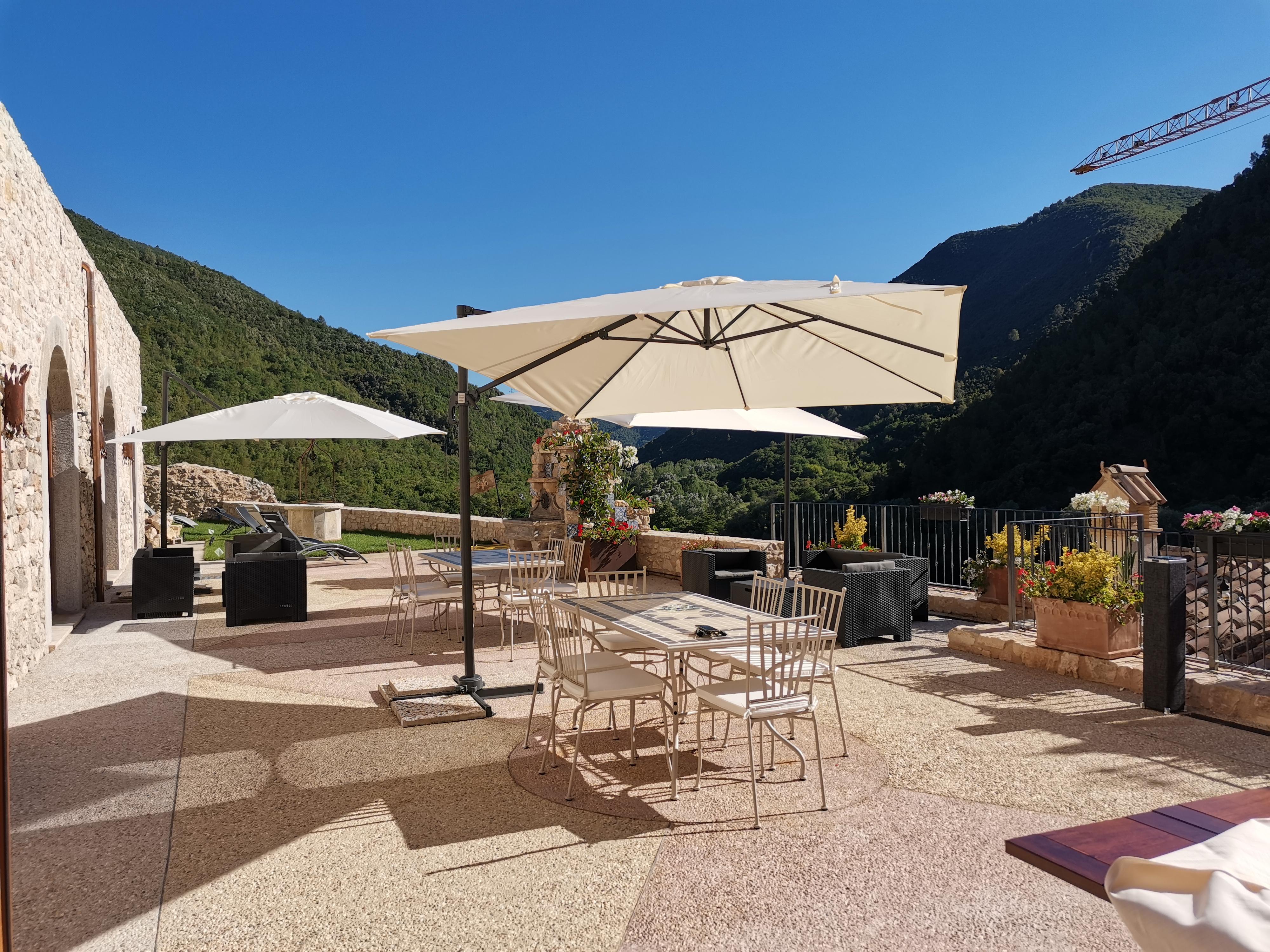 Torre Del Nera Albergo Diffuso & Spa 체기노 외부 사진
